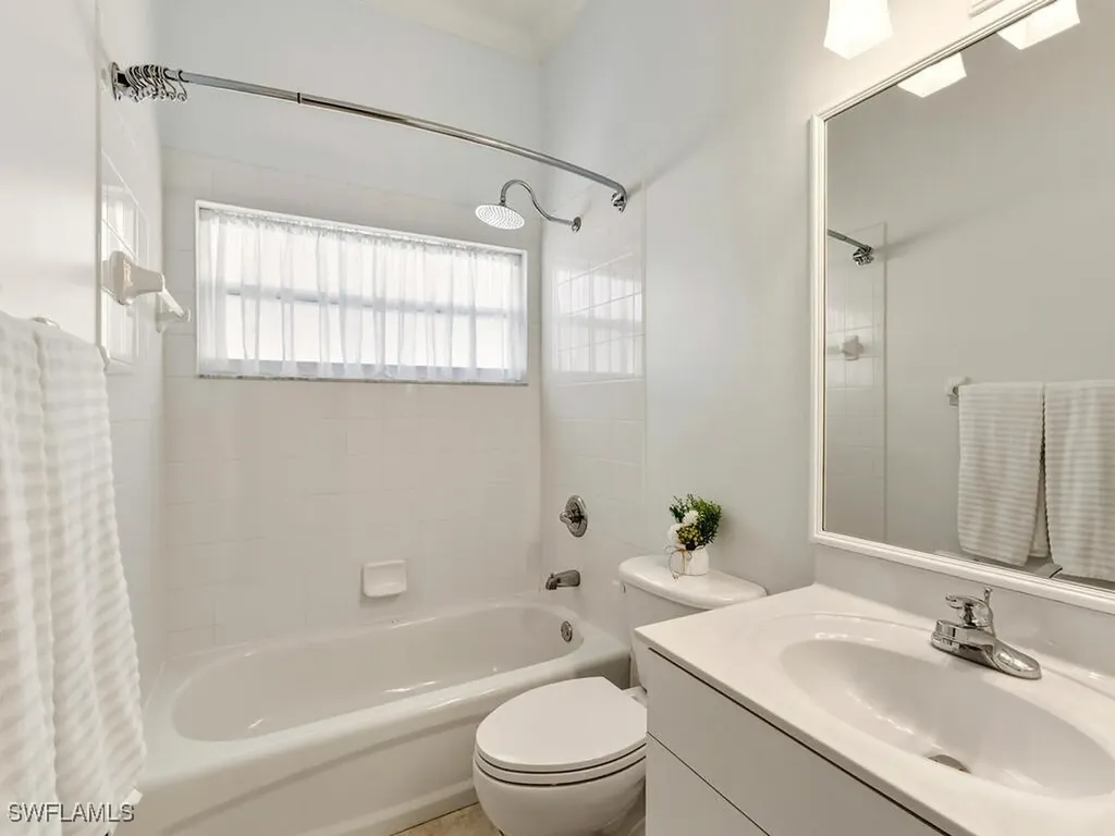 2051 Morning Sun Lane Naples FL 34119