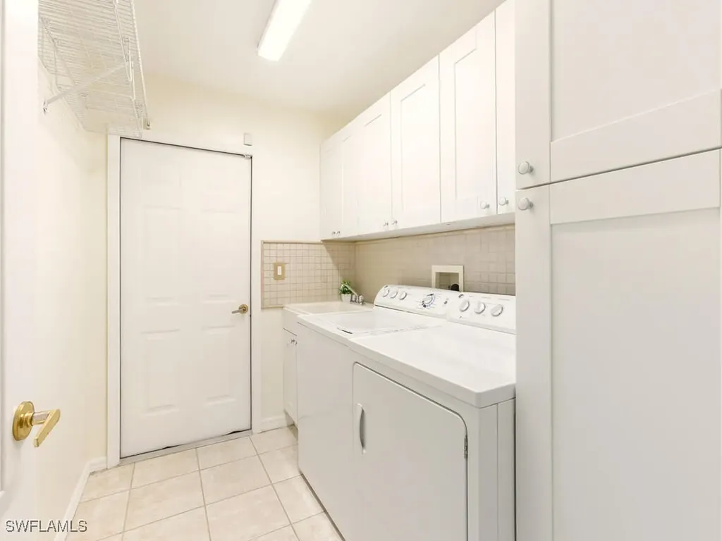 2051 Morning Sun Lane Naples FL 34119