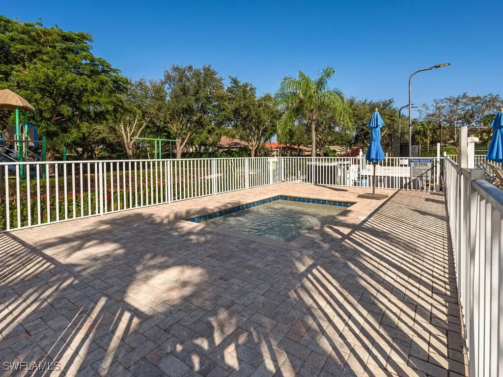 2051 Morning Sun Lane Naples FL 34119