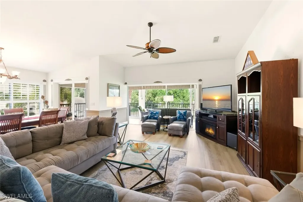 Estero FL, 8401 Southbridge Drive, Unit 2