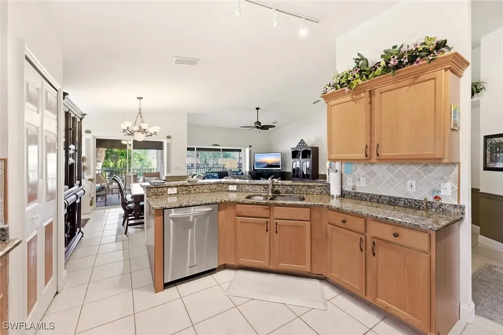 8401 Southbridge Drive Estero FL 33967