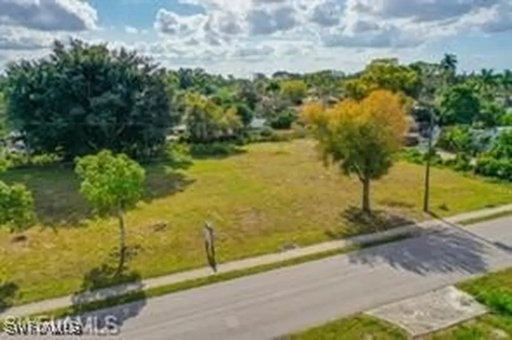 10670 Childers Street Bonita Springs FL 34135