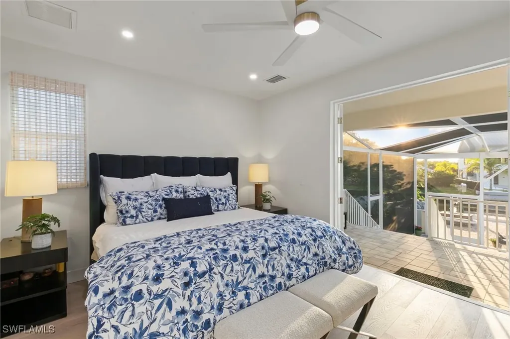 1794 Holiday Lane Naples FL 34104