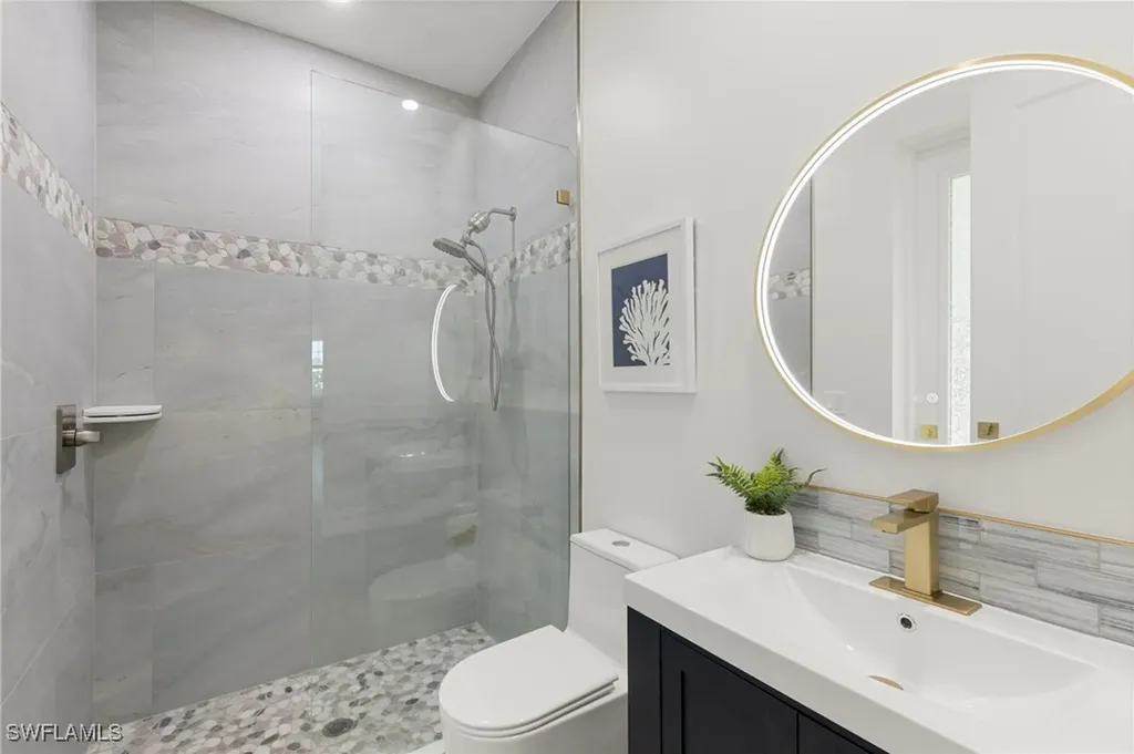 1794 Holiday Lane Naples FL 34104