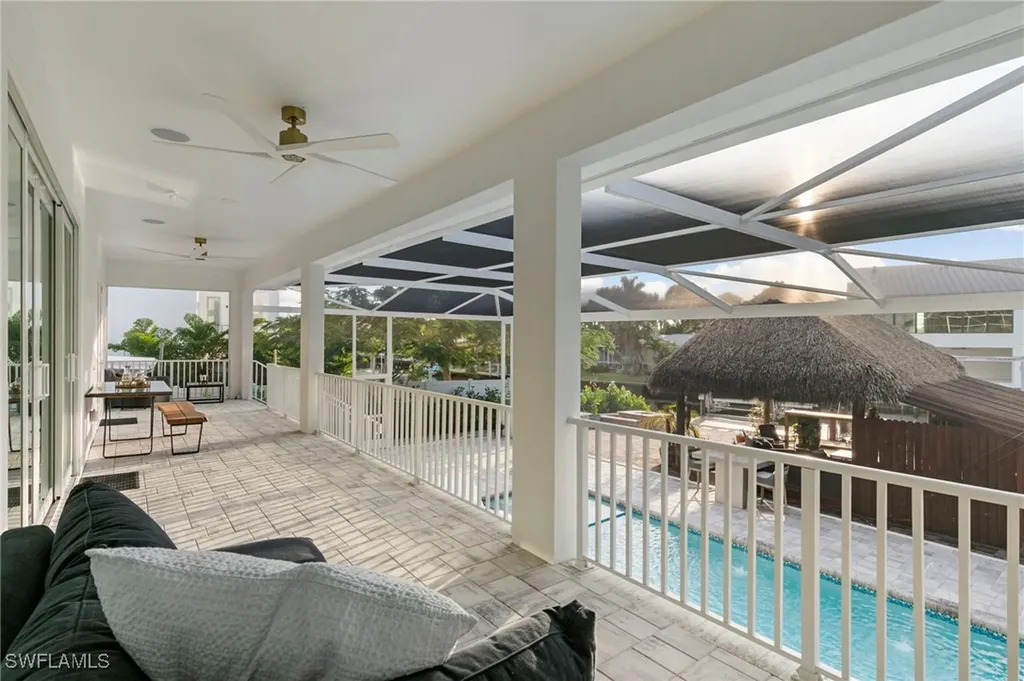 1794 Holiday Lane Naples FL 34104