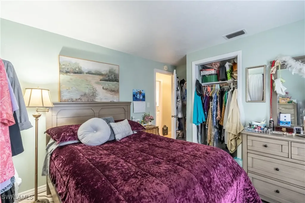 1360 5th Avenue N Naples FL 34102