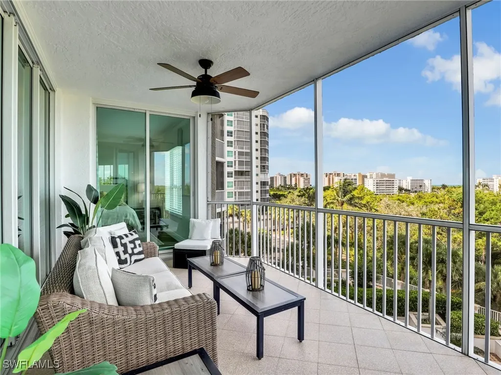 325 Dunes Boulevard Naples FL 34110