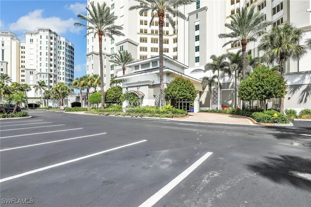 325 Dunes Boulevard Naples FL 34110
