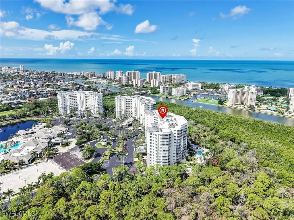 325 Dunes Boulevard Naples FL 34110