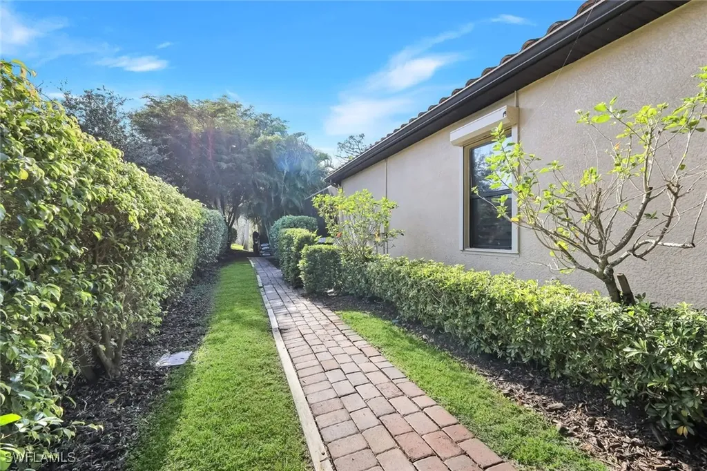 11050 Longwing Drive Fort Myers FL 33912