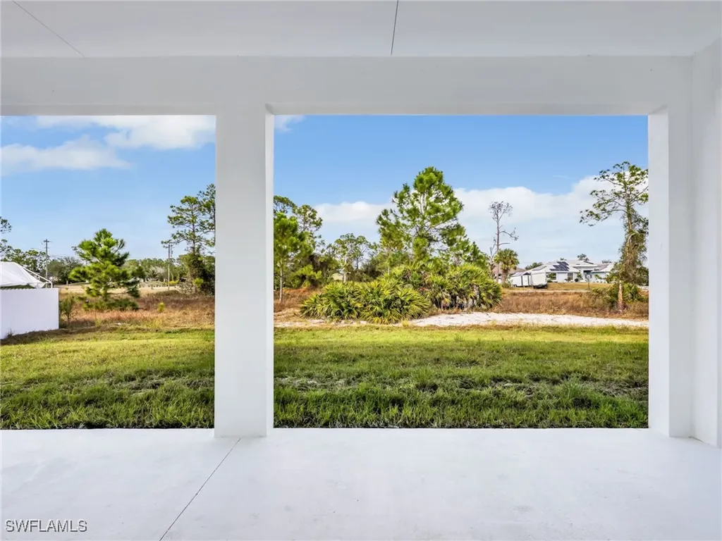 2514 36th Street SW Lehigh Acres FL 33976
