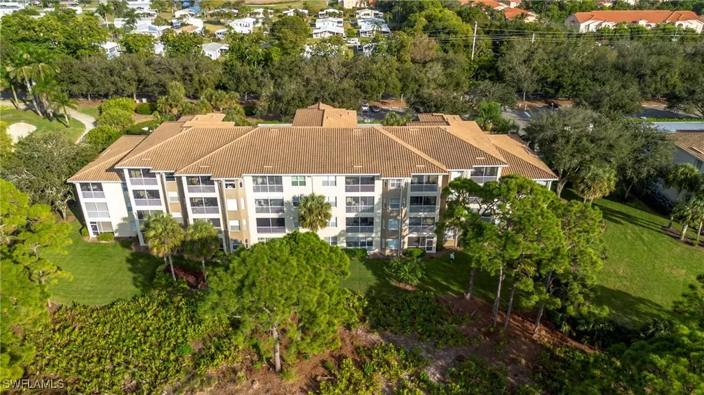 9350 Highland Woods Boulevard Bonita Springs FL 34135