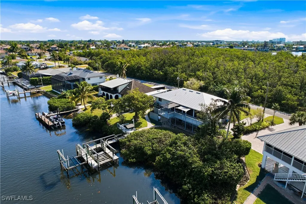 4986 Esplanade Street Bonita Springs FL 34134