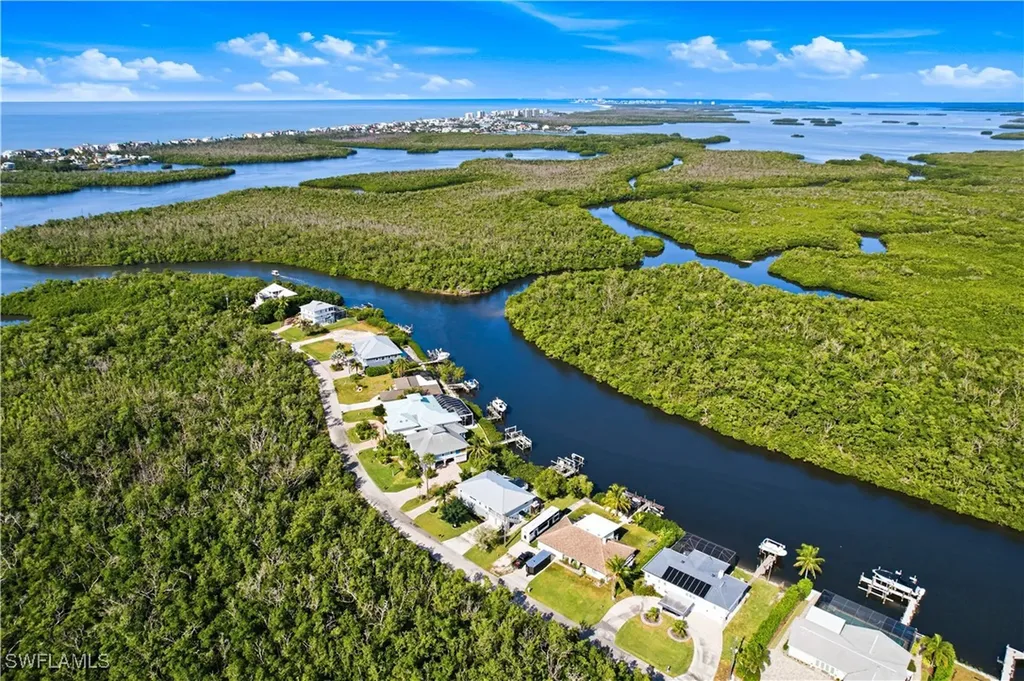 4986 Esplanade Street Bonita Springs FL 34134