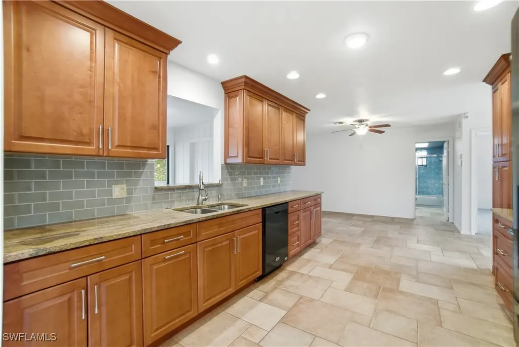 4986 Esplanade Street Bonita Springs FL 34134