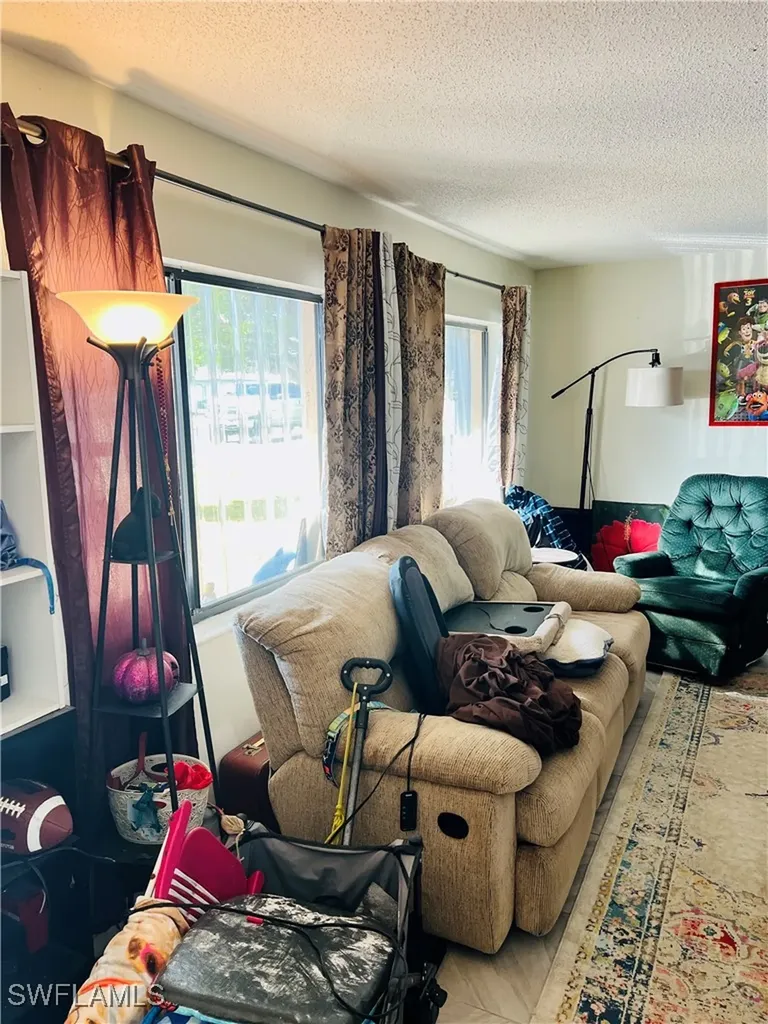 6986 Scarboro Drive Fort Myers FL 33919
