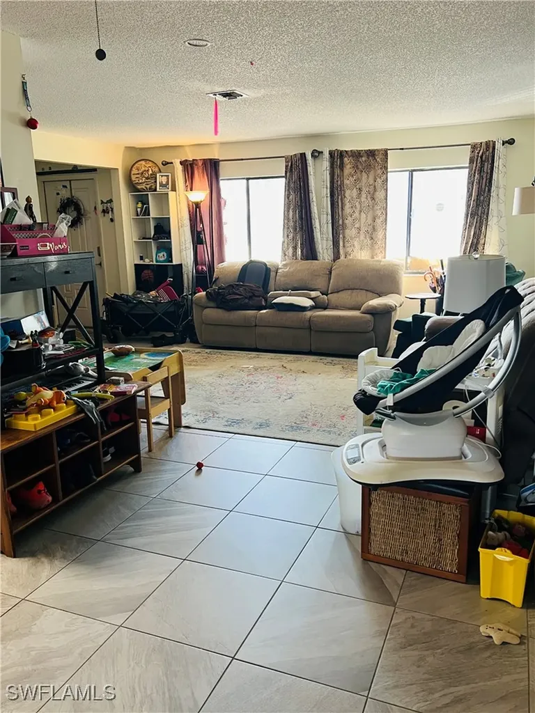 6986 Scarboro Drive Fort Myers FL 33919