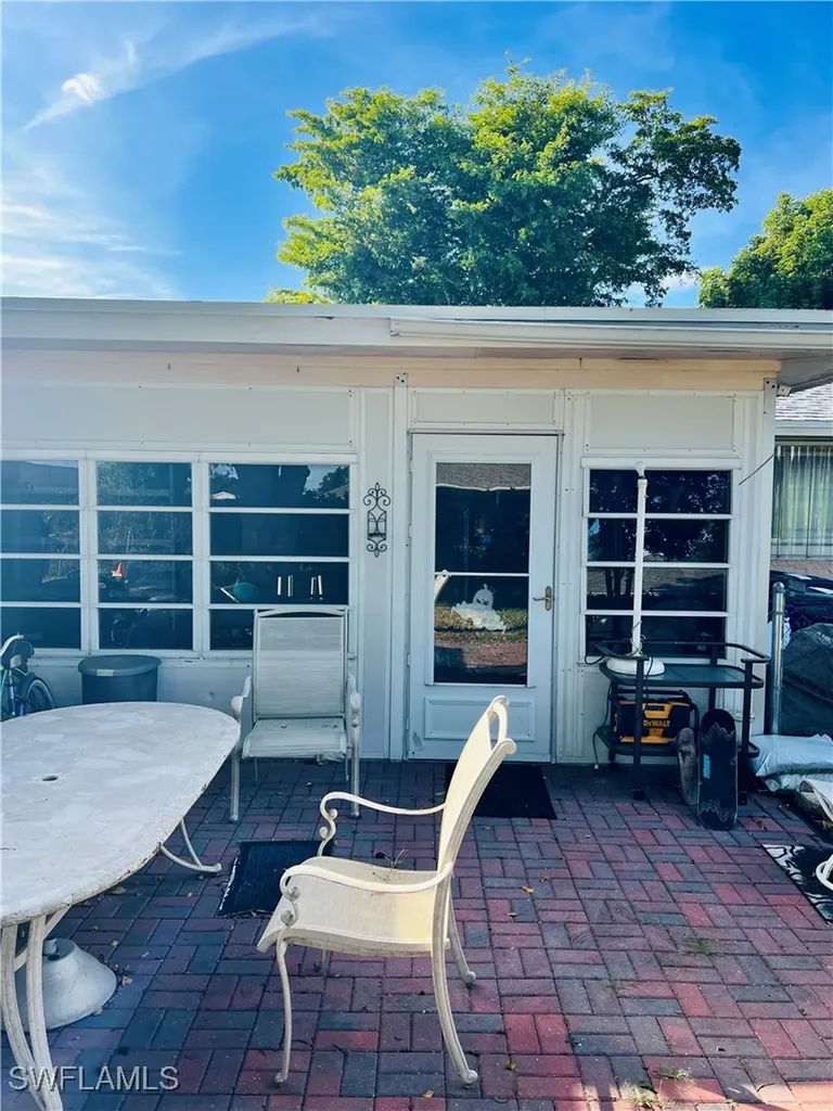 6986 Scarboro Drive Fort Myers FL 33919