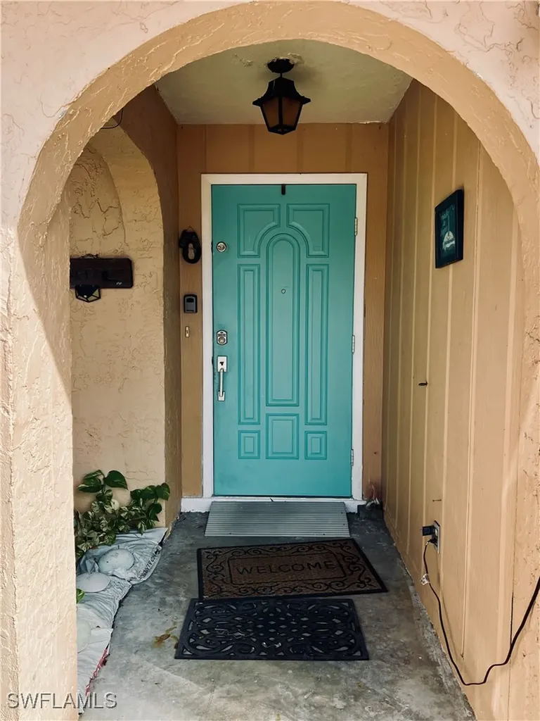 6986 Scarboro Drive Fort Myers FL 33919