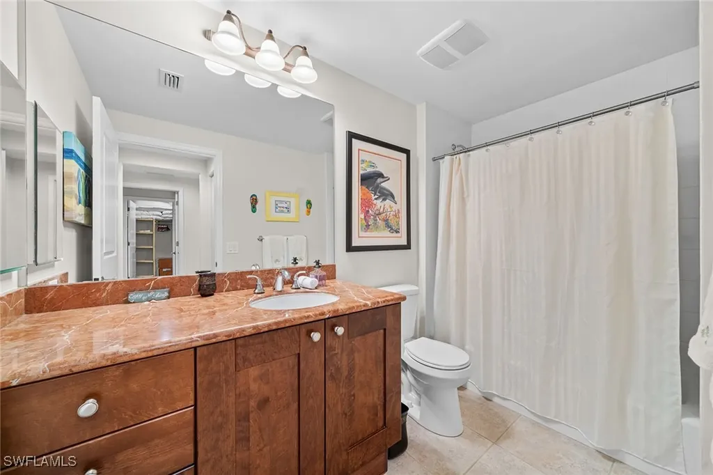 1015 Sandpiper Street Naples FL 34102