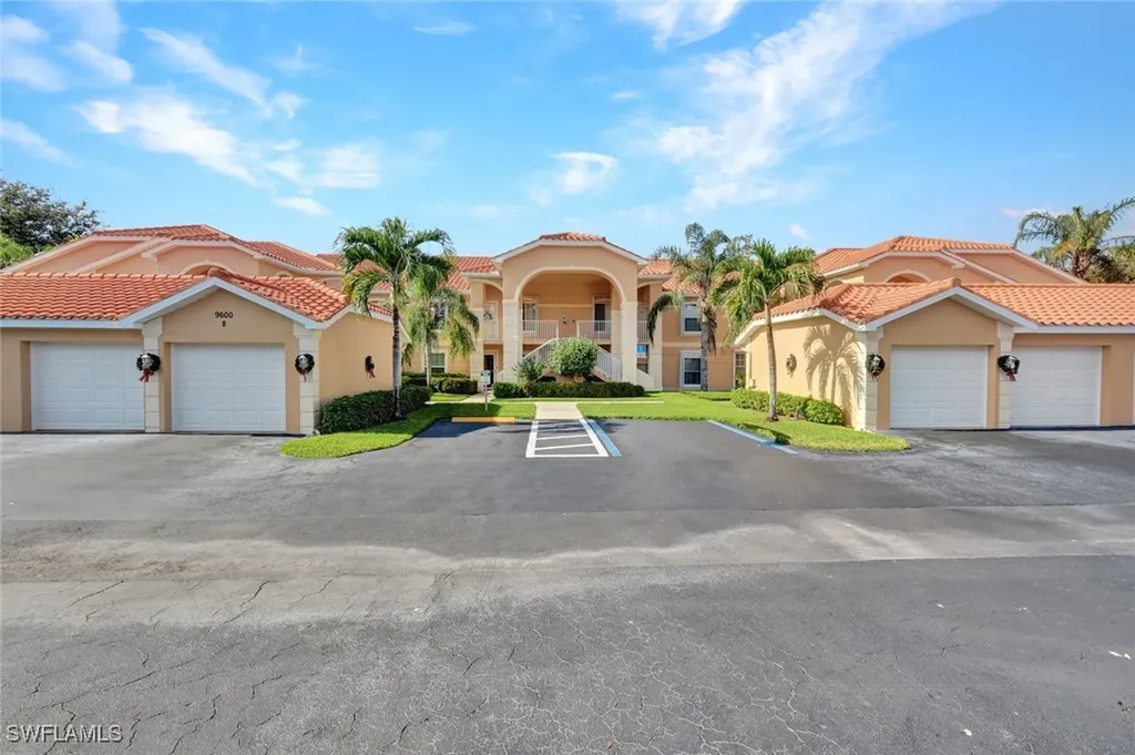 9600 Rosewood Pointe Terrace Bonita Springs FL 34135