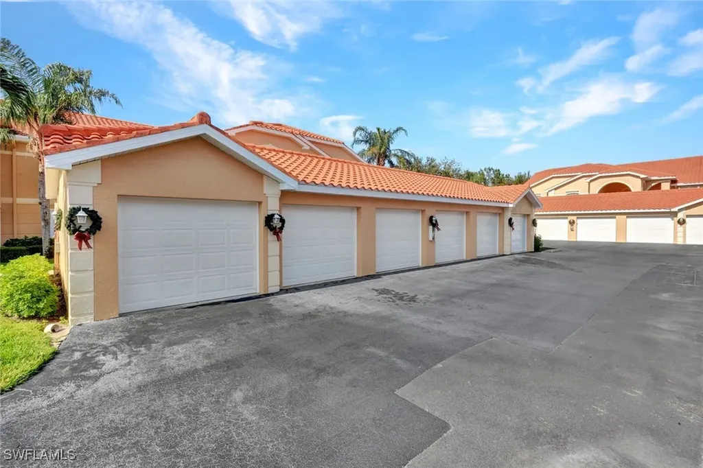 9600 Rosewood Pointe Terrace Bonita Springs FL 34135