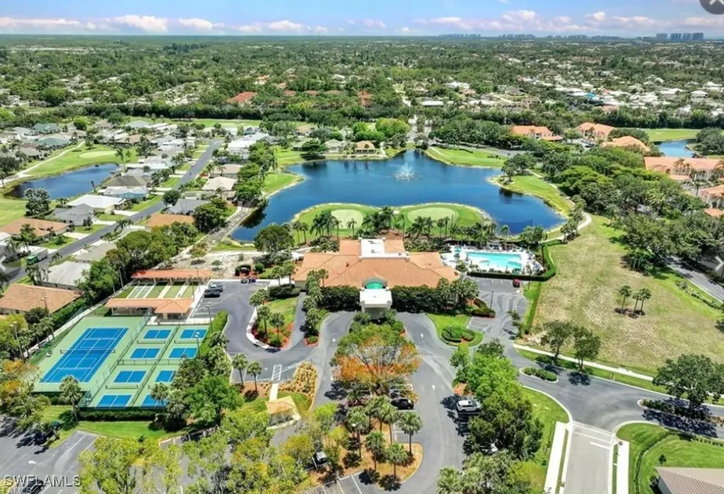 9600 Rosewood Pointe Terrace Bonita Springs FL 34135