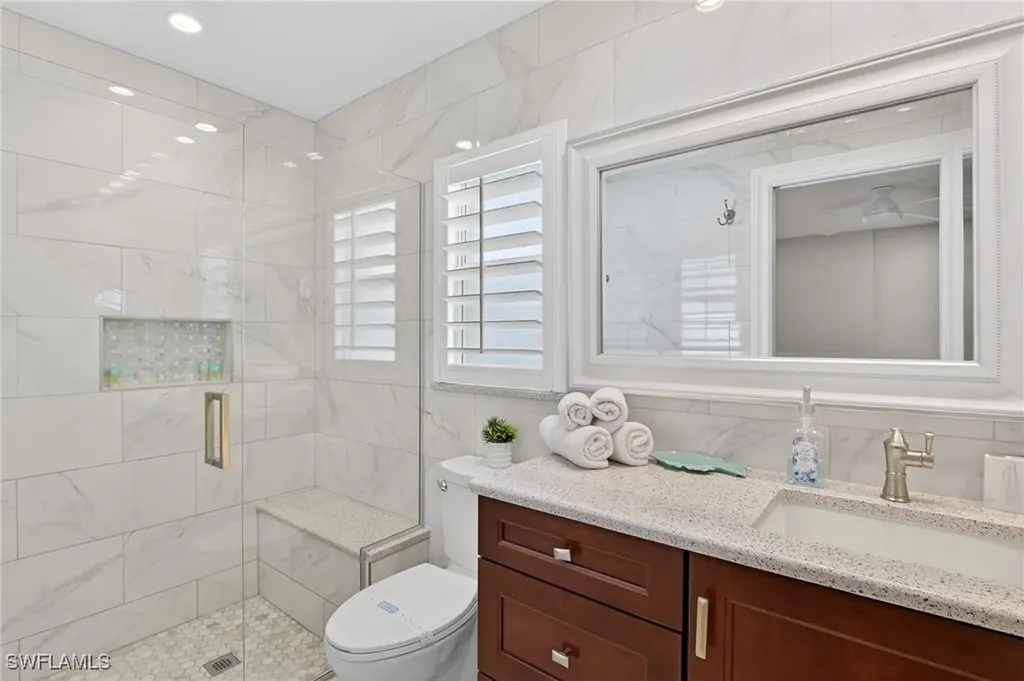523 107th Avenue N Naples FL 34108