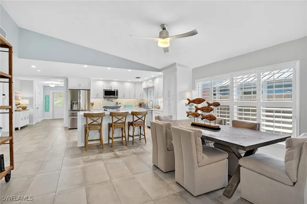 523 107th Avenue N Naples FL 34108