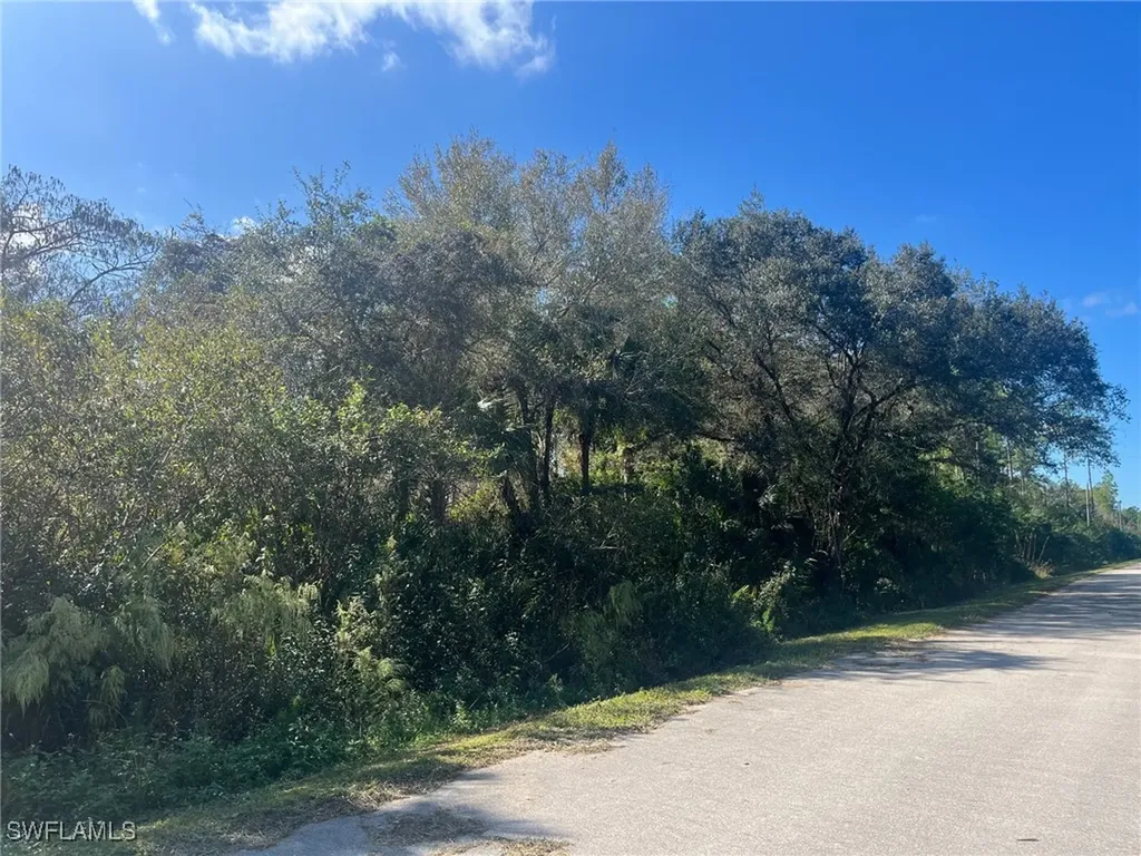 28TH Avenue SE Naples FL 34117