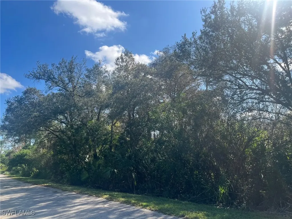 28TH Avenue SE Naples FL 34117