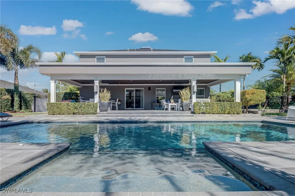 600 SW 18th Street Cape Coral FL 33991