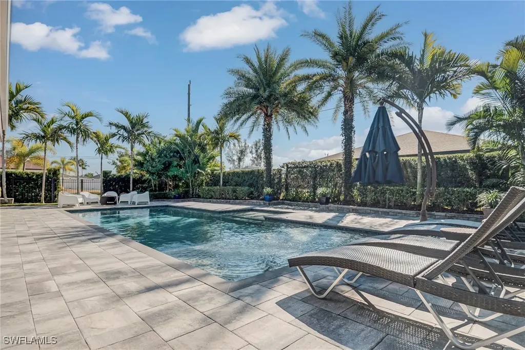 600 SW 18th Street Cape Coral FL 33991