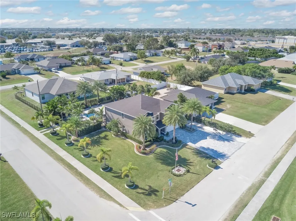 600 SW 18th Street Cape Coral FL 33991