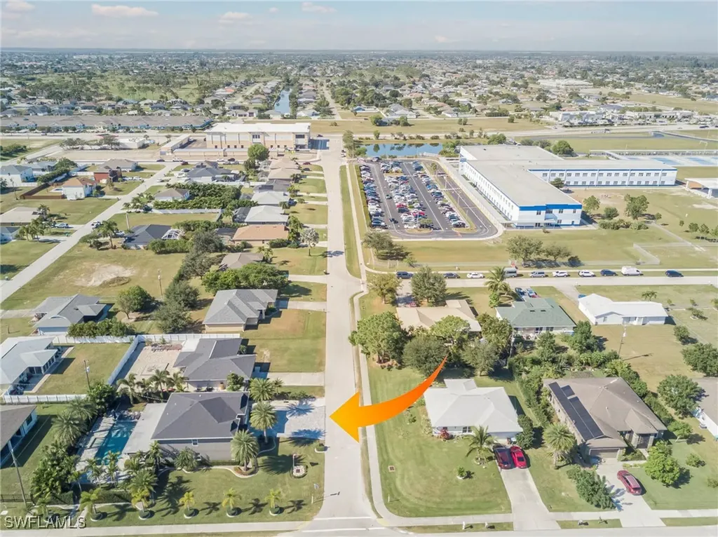 600 SW 18th Street Cape Coral FL 33991