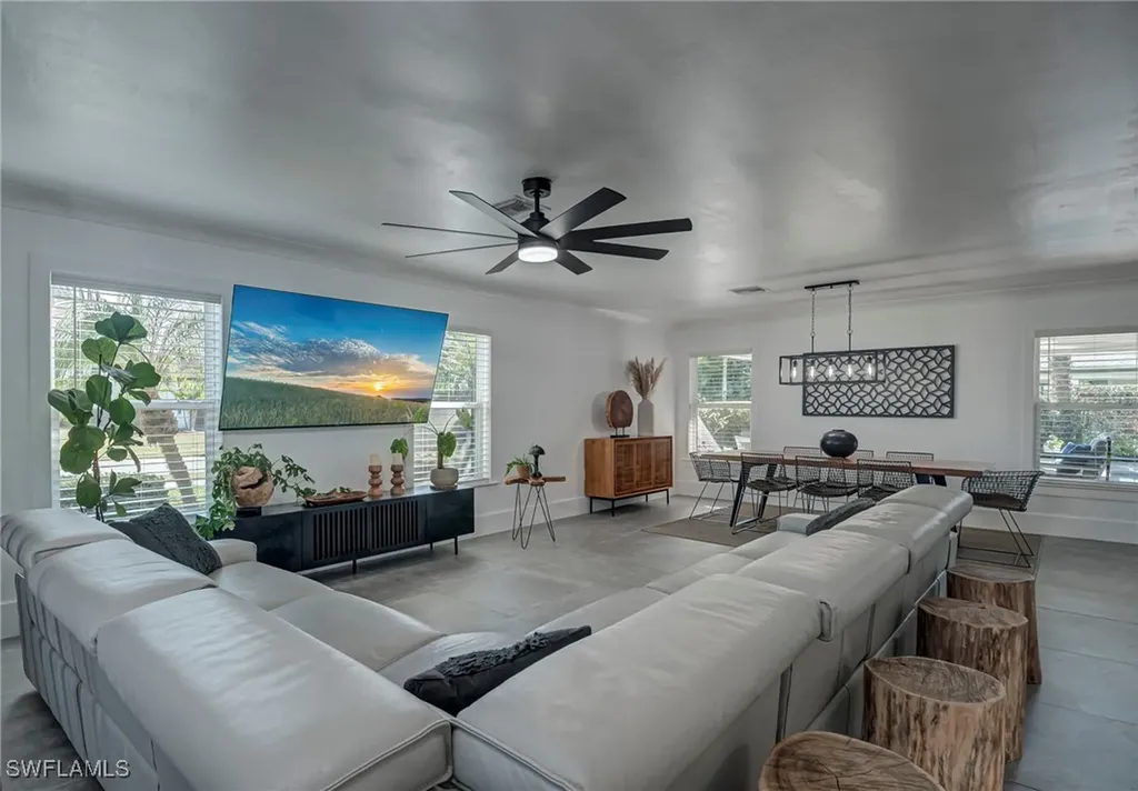 600 SW 18th Street Cape Coral FL 33991