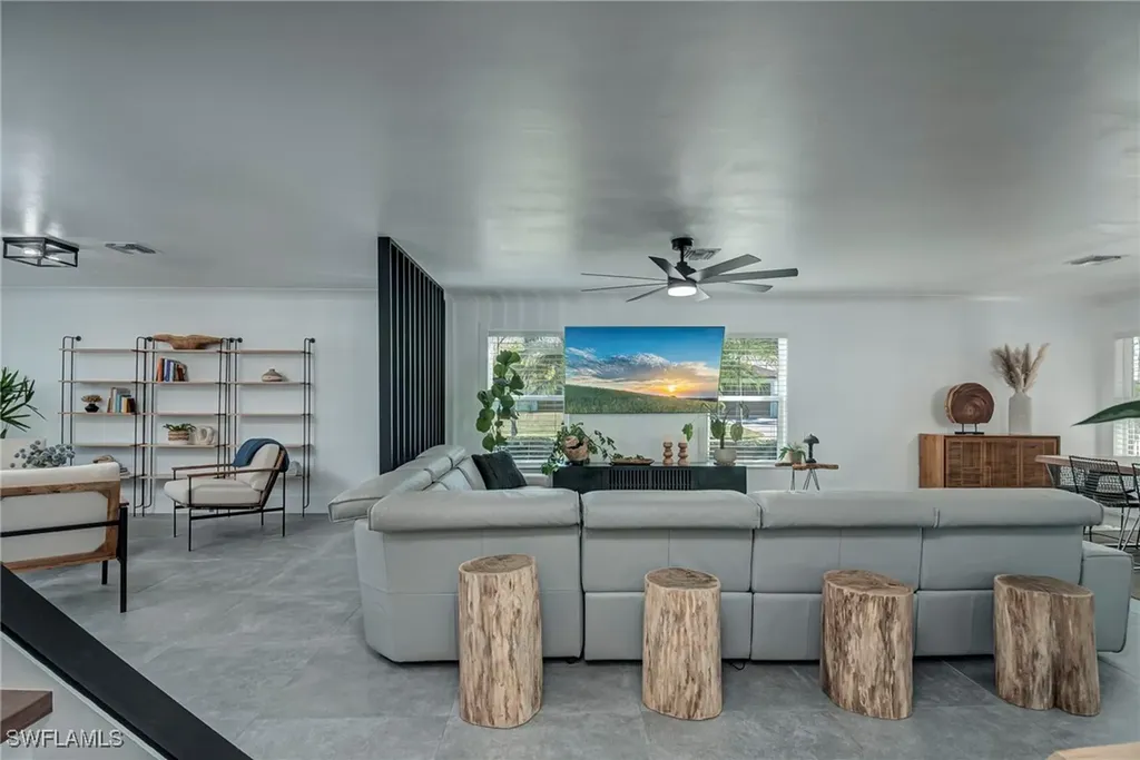 600 SW 18th Street Cape Coral FL 33991