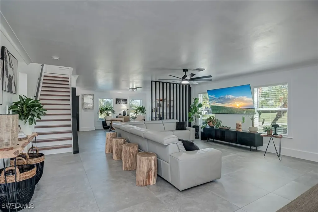 600 SW 18th Street Cape Coral FL 33991