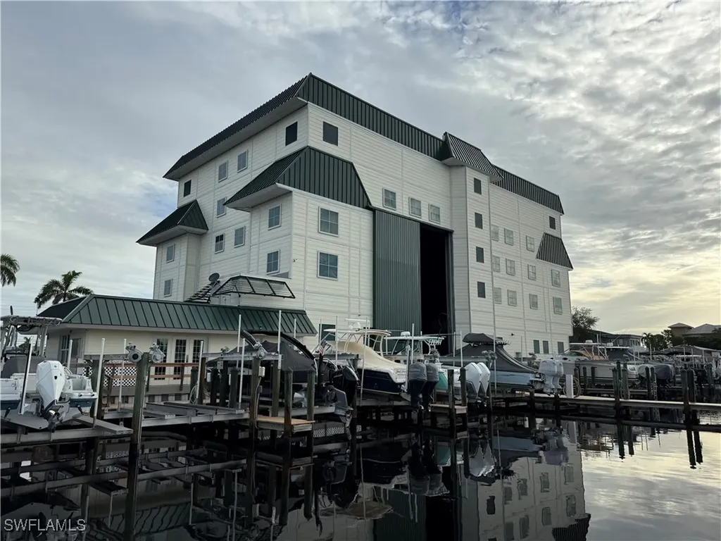 4751 Bonita Beach Road SW Bonita Springs FL 34134