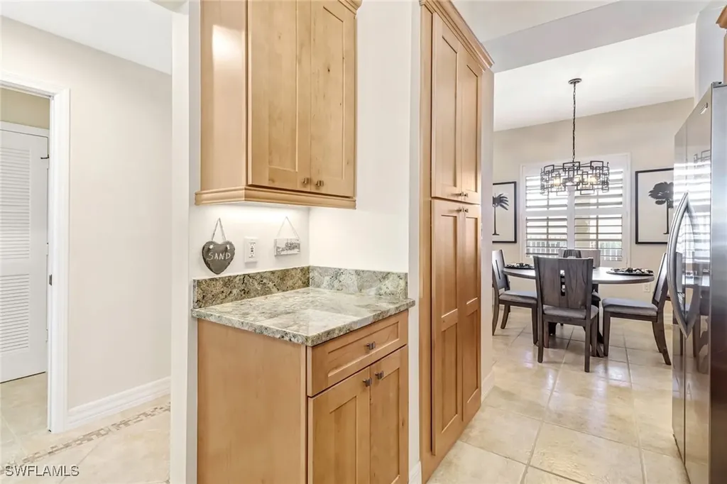 401 Bayfront Place Naples FL 34102