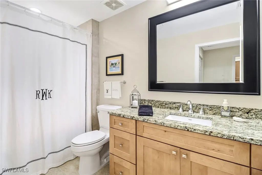 401 Bayfront Place Naples FL 34102