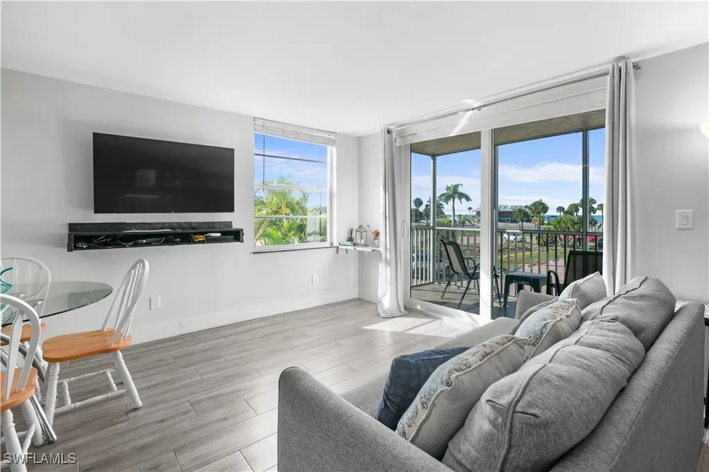 Bonita Springs FL, 5700 Bonita Beach Road SW, Unit 3206