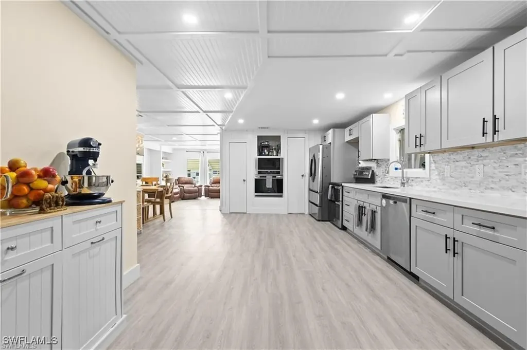 23 Derhenson Drive Naples FL 34114