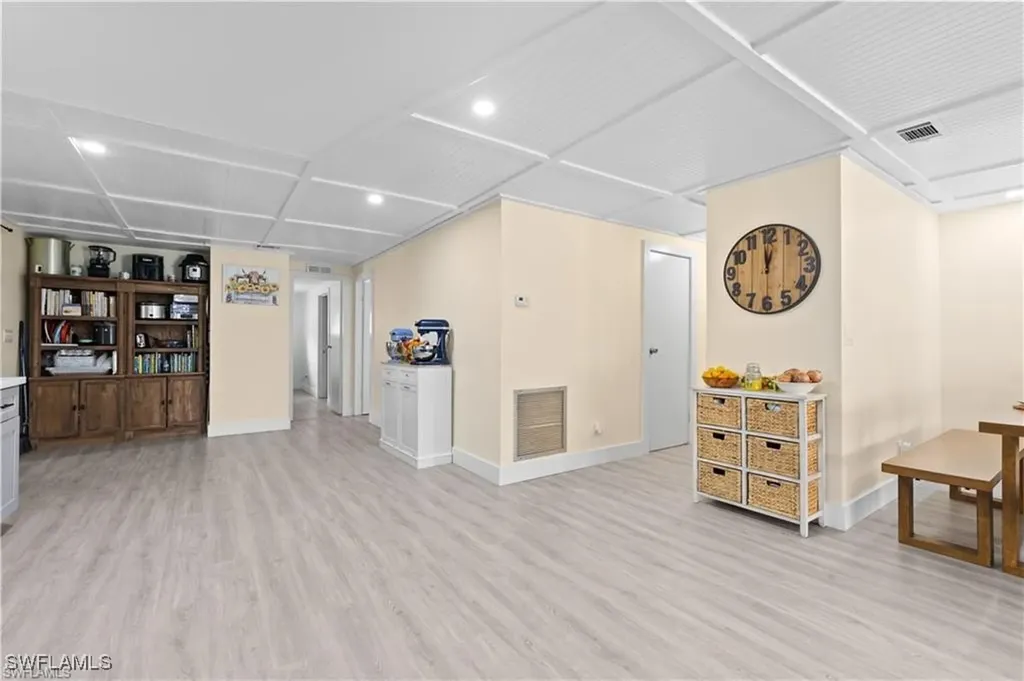 23 Derhenson Drive Naples FL 34114