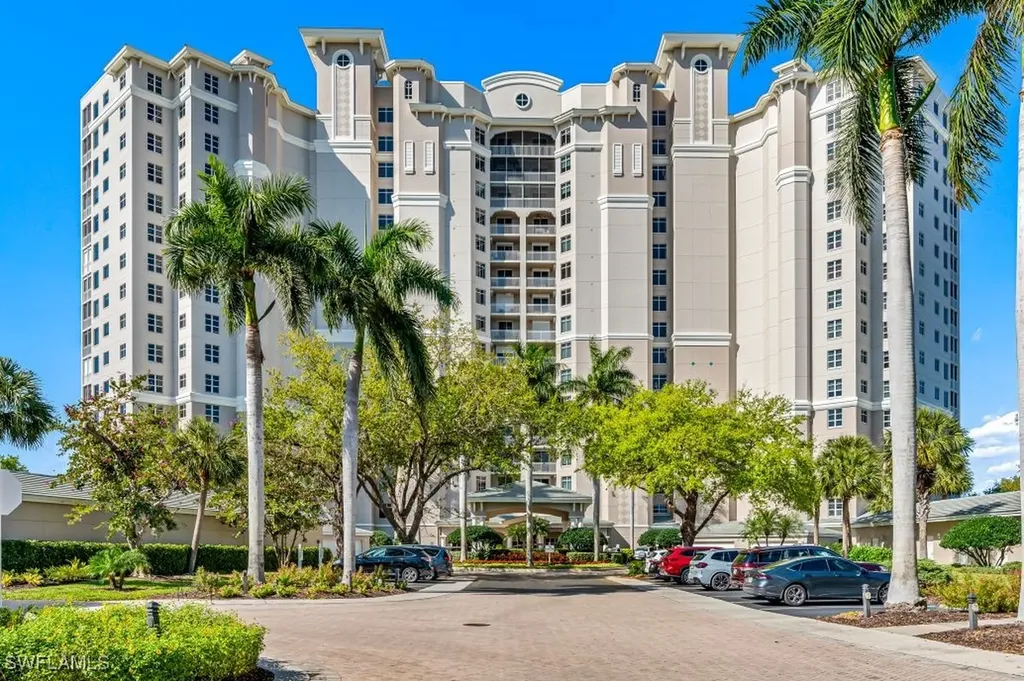 1001 Arbor Lake Drive Naples FL 34110