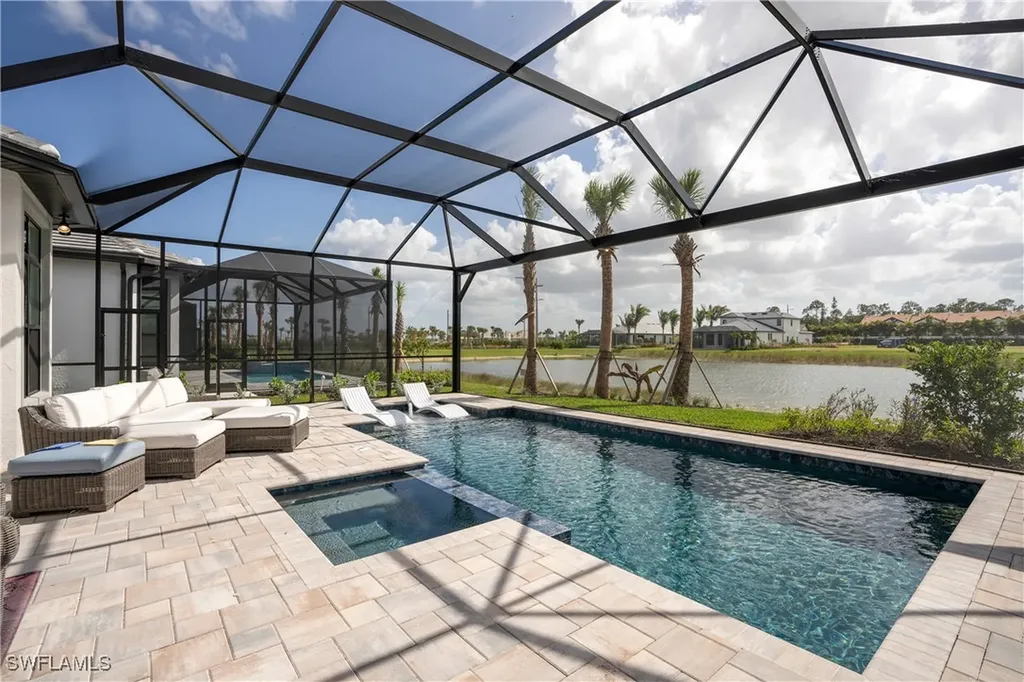 9568 Caymas Terrace Naples FL 34114