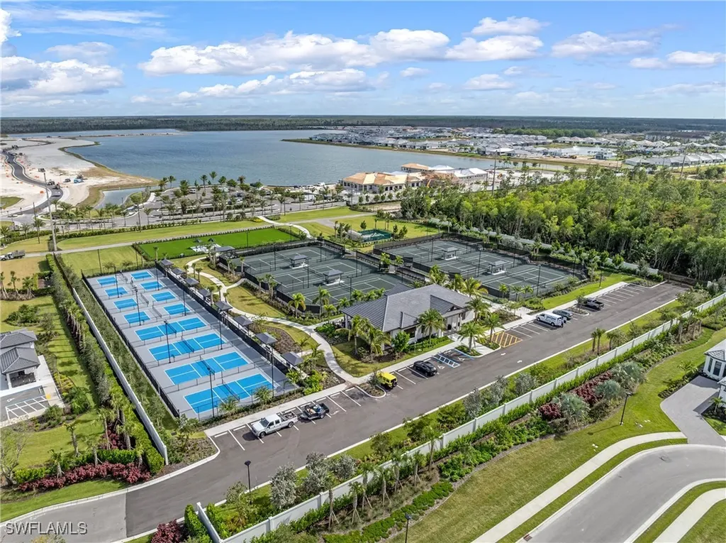 9568 Caymas Terrace Naples FL 34114