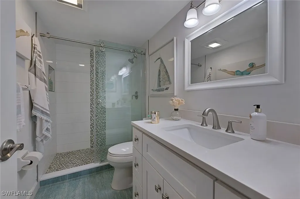 2900 Gulf Shore Boulevard N Naples FL 34103