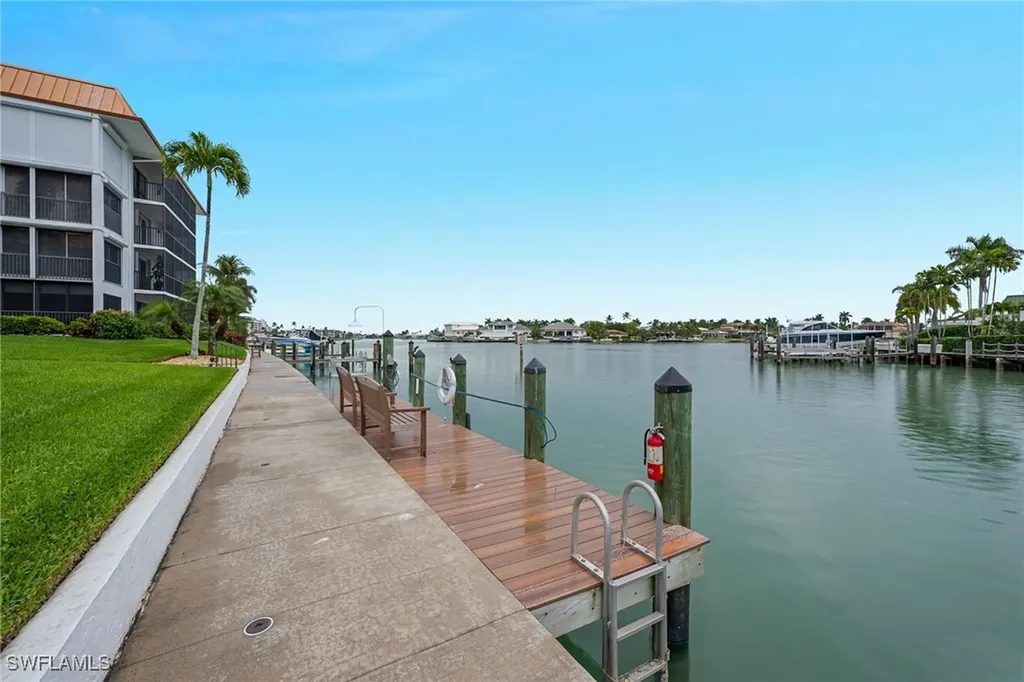 2900 Gulf Shore Boulevard N Naples FL 34103