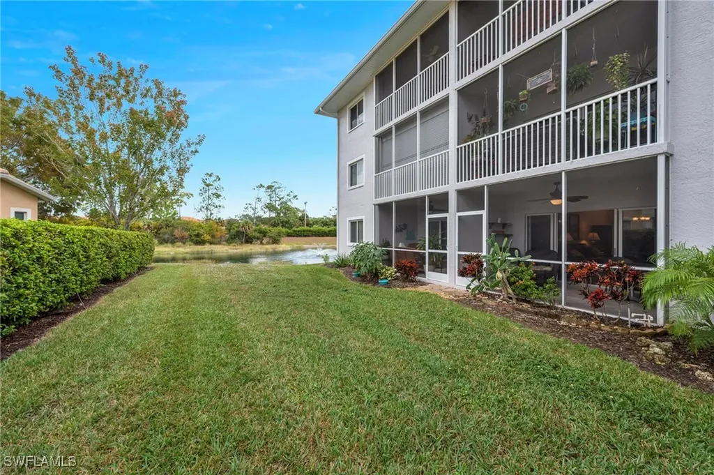 7831 Regal Heron Circle Naples FL 34104